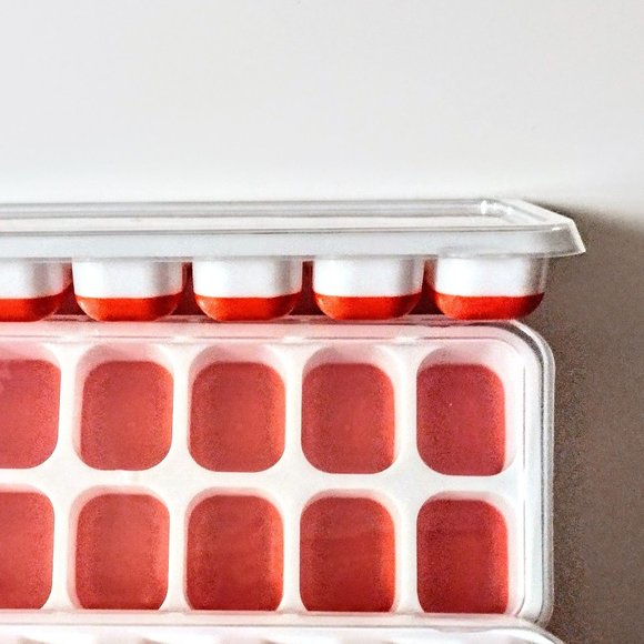 Silicone Ice Cube Freezer Trays ~ Red ~ Set 4 Stack Trays w/Snap Lids ~ Durable - Picture 10 of 11